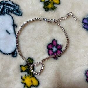 Women’s Silver Heart Bracelet